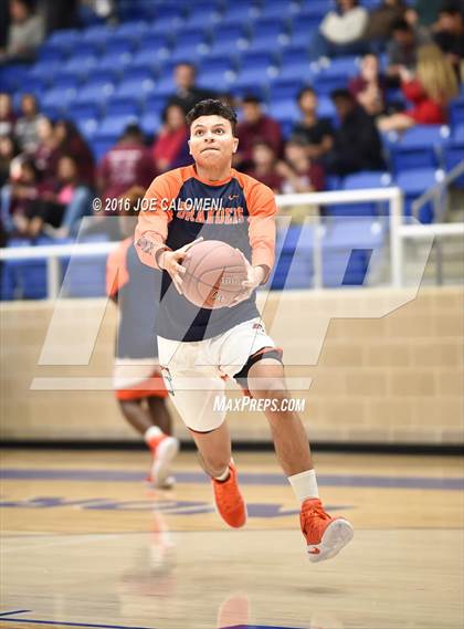 Thumbnail 1 in Warren vs Brandeis photogallery.