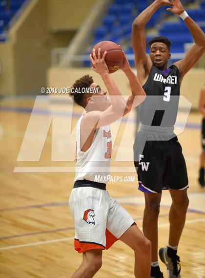 Thumbnail 1 in Warren vs Brandeis photogallery.