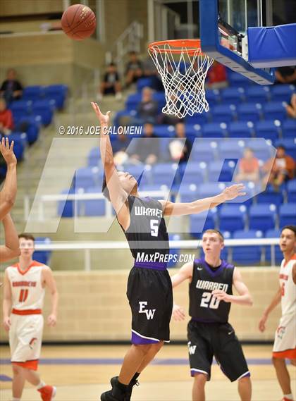 Thumbnail 3 in Warren vs Brandeis photogallery.