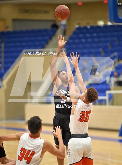 Thumbnail 1 in Warren vs Brandeis photogallery.
