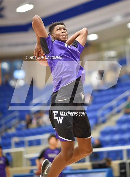 Thumbnail 2 in Warren vs Brandeis photogallery.
