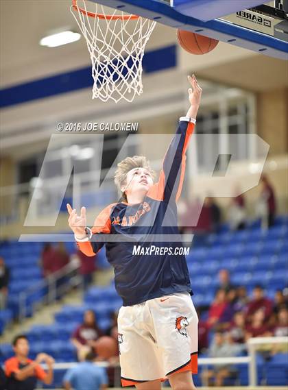 Thumbnail 2 in Warren vs Brandeis photogallery.