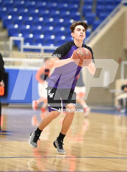 Thumbnail 3 in Warren vs Brandeis photogallery.