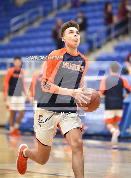 Thumbnail 3 in Warren vs Brandeis photogallery.
