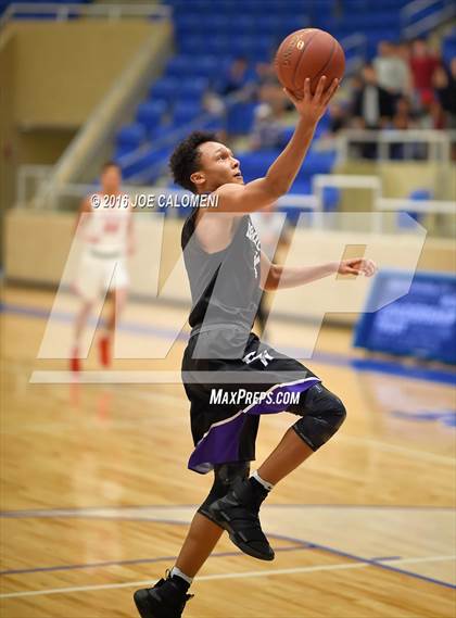 Thumbnail 1 in Warren vs Brandeis photogallery.