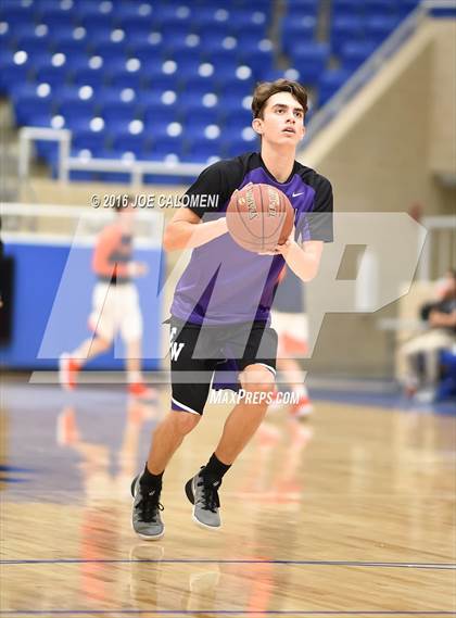 Thumbnail 2 in Warren vs Brandeis photogallery.