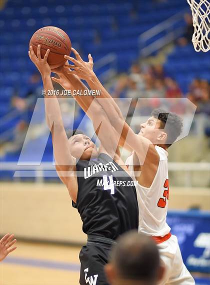 Thumbnail 1 in Warren vs Brandeis photogallery.