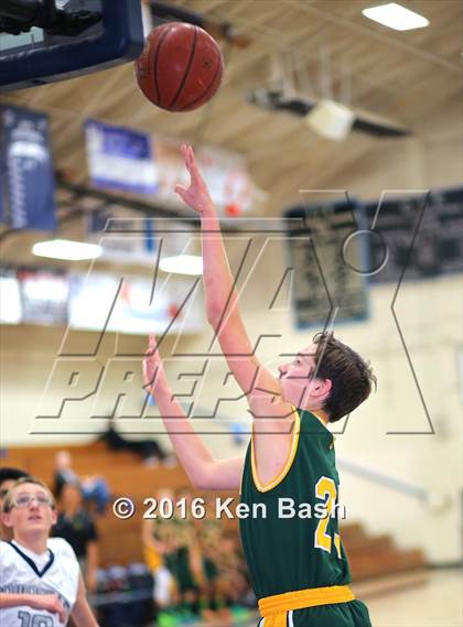 Thumbnail 2 in Canyon @ Camarillo photogallery.