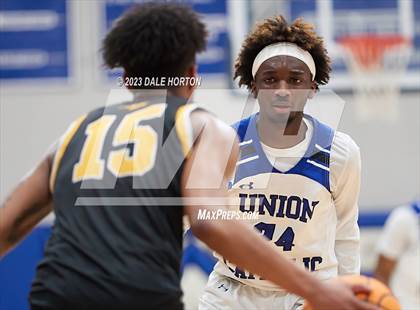 Thumbnail 1 in Union Catholic vs. St. John-Vianney photogallery.
