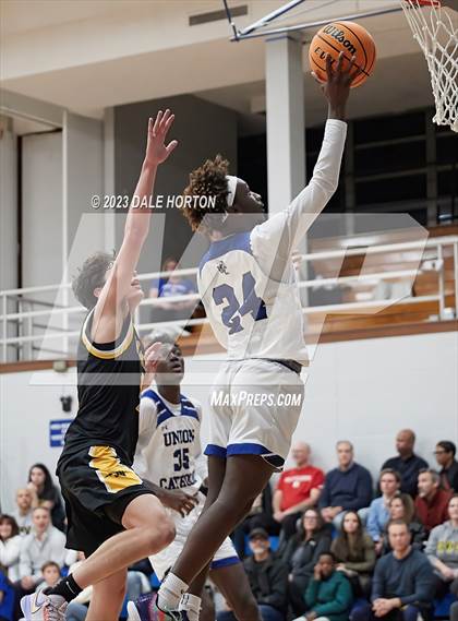 Thumbnail 3 in Union Catholic vs. St. John-Vianney photogallery.