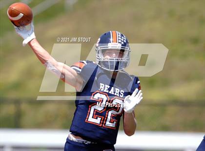 Thumbnail 3 in Albertus Magnus @ Briarcliff/Hamilton (Section 1 Class B/C Bowl Series) photogallery.
