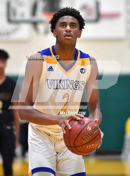 Thumbnail 2 in St. Bernard vs. Salesian College Preparatory (The Classic at Damien) photogallery.