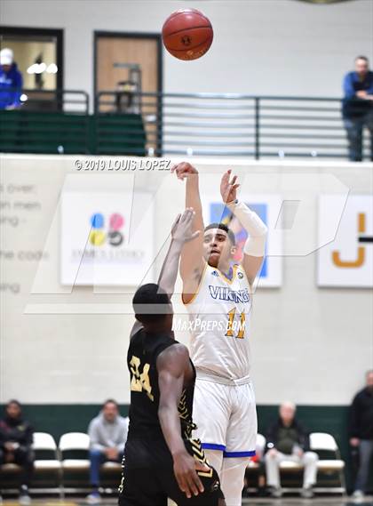 Thumbnail 3 in St. Bernard vs. Salesian College Preparatory (The Classic at Damien) photogallery.