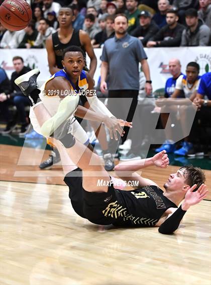 Thumbnail 2 in St. Bernard vs. Salesian College Preparatory (The Classic at Damien) photogallery.