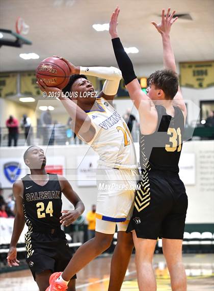 Thumbnail 3 in St. Bernard vs. Salesian College Preparatory (The Classic at Damien) photogallery.