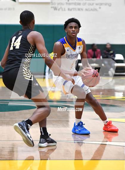 Thumbnail 2 in St. Bernard vs. Salesian College Preparatory (The Classic at Damien) photogallery.