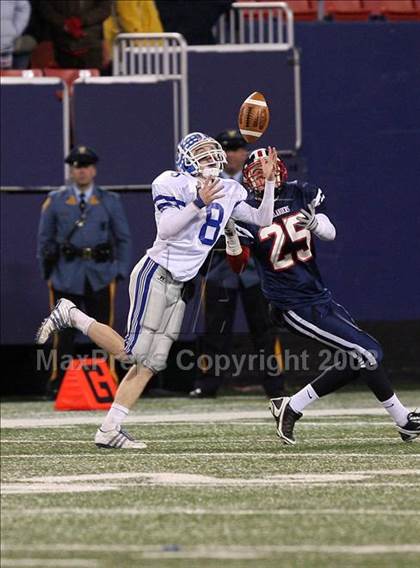 Thumbnail 1 in Governor Livingston vs. Caldwell (NJSIAA North II Group II Final) photogallery.