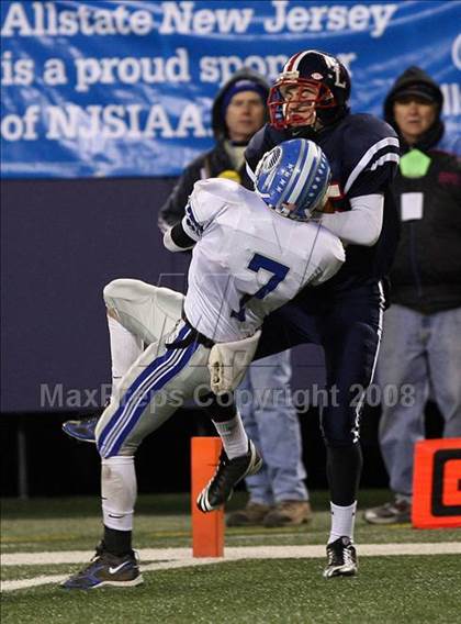 Thumbnail 3 in Governor Livingston vs. Caldwell (NJSIAA North II Group II Final) photogallery.