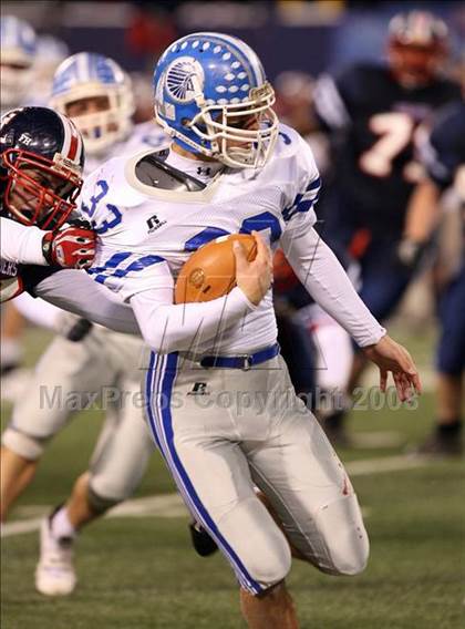 Thumbnail 1 in Governor Livingston vs. Caldwell (NJSIAA North II Group II Final) photogallery.