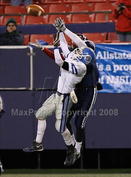 Thumbnail 2 in Governor Livingston vs. Caldwell (NJSIAA North II Group II Final) photogallery.