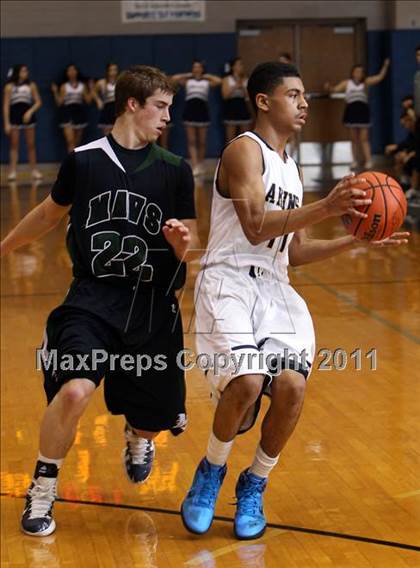 Thumbnail 2 in Akins vs. McNeil (5A Region 2 Bi-District Playoff) photogallery.
