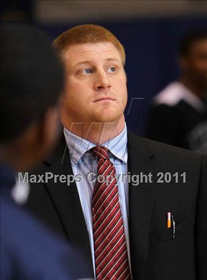 Thumbnail 1 in Akins vs. McNeil (5A Region 2 Bi-District Playoff) photogallery.