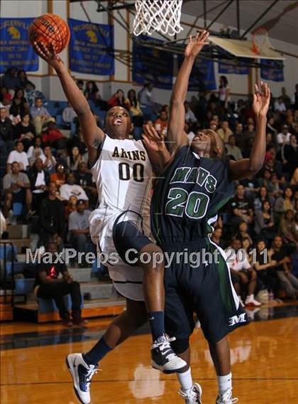 Thumbnail 3 in Akins vs. McNeil (5A Region 2 Bi-District Playoff) photogallery.