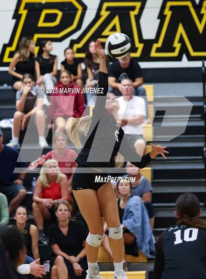 Thumbnail 2 in Oaks Christian @ Newbury Park photogallery.