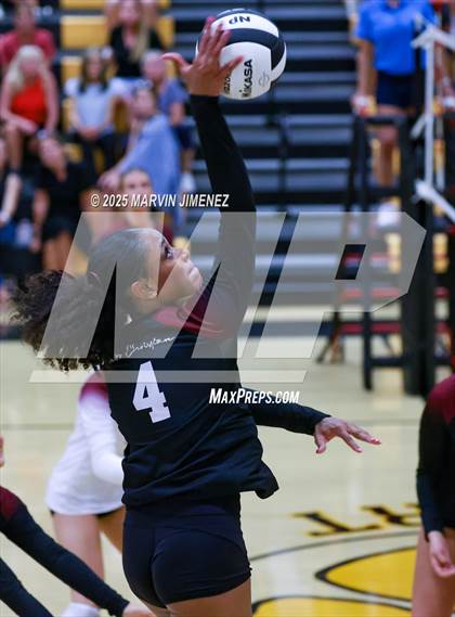 Thumbnail 1 in Oaks Christian @ Newbury Park photogallery.