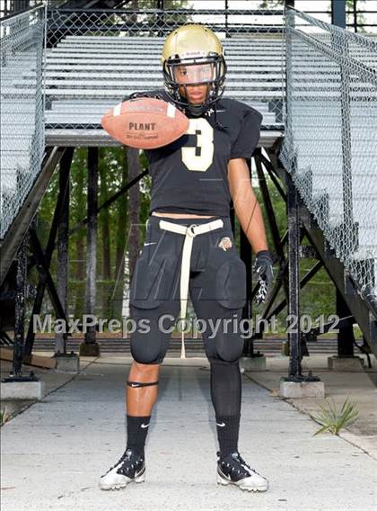 Thumbnail 2 in Plant (Preseason Top 25 Photo Shoot)  photogallery.