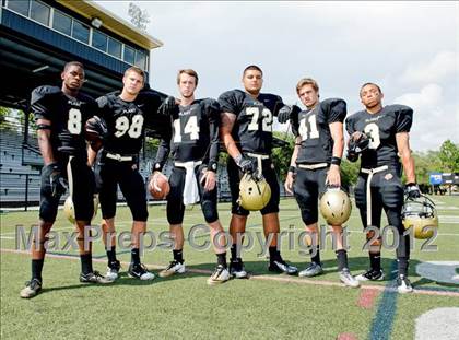 Thumbnail 2 in Plant (Preseason Top 25 Photo Shoot)  photogallery.