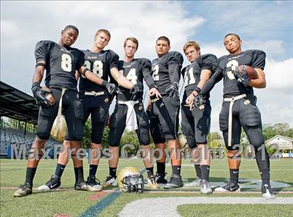 Thumbnail 1 in Plant (Preseason Top 25 Photo Shoot)  photogallery.