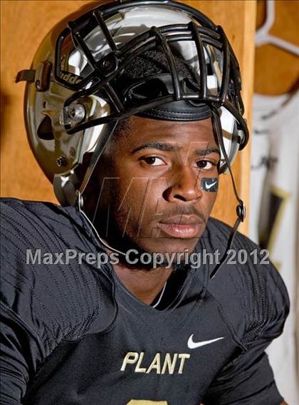 Thumbnail 3 in Plant (Preseason Top 25 Photo Shoot)  photogallery.