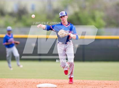 Thumbnail 1 in West Brook @ Pasadena Memorial photogallery.