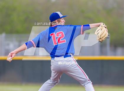Thumbnail 1 in West Brook @ Pasadena Memorial photogallery.