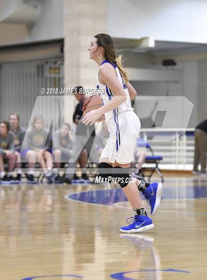 Thumbnail 3 in Girls Prep @ Lipscomb Academy photogallery.