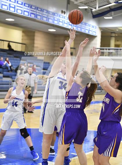 Thumbnail 3 in Girls Prep @ Lipscomb Academy photogallery.