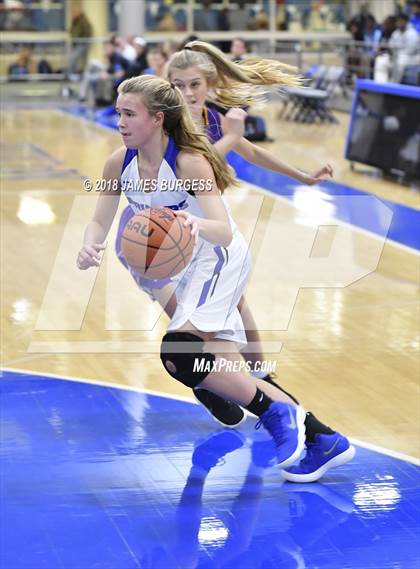 Thumbnail 3 in Girls Prep @ Lipscomb Academy photogallery.