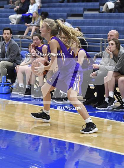 Thumbnail 3 in Girls Prep @ Lipscomb Academy photogallery.