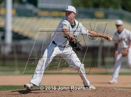 Thumbnail 3 in Prospect v. Glenbrook North (IHSA 4A Regional Final) photogallery.