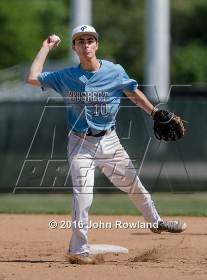 Thumbnail 2 in Prospect v. Glenbrook North (IHSA 4A Regional Final) photogallery.