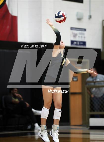Thumbnail 2 in Lancaster @ Royse City photogallery.