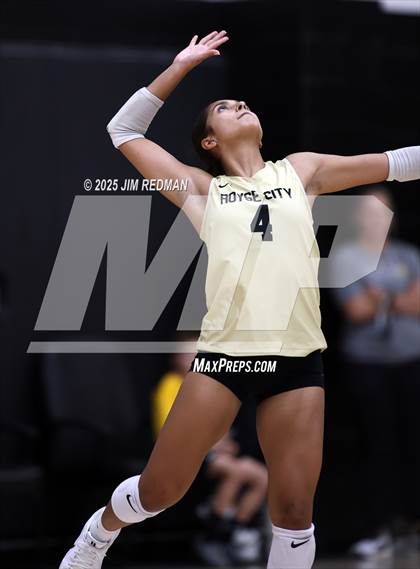 Thumbnail 1 in Lancaster @ Royse City photogallery.