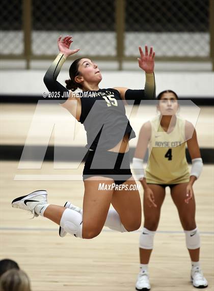 Thumbnail 3 in Lancaster @ Royse City photogallery.