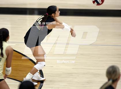 Thumbnail 2 in Lancaster @ Royse City photogallery.