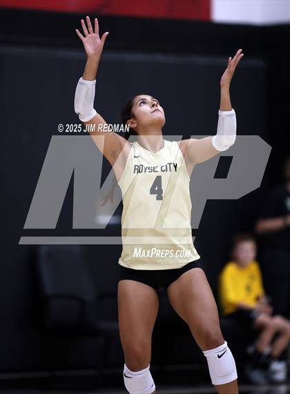 Thumbnail 2 in Lancaster @ Royse City photogallery.