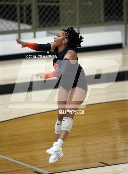 Thumbnail 1 in Lancaster @ Royse City photogallery.