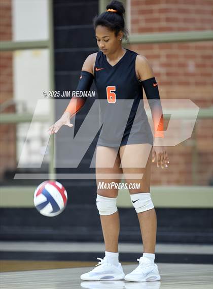 Thumbnail 3 in Lancaster @ Royse City photogallery.