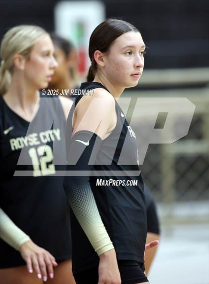 Thumbnail 2 in Lancaster @ Royse City photogallery.
