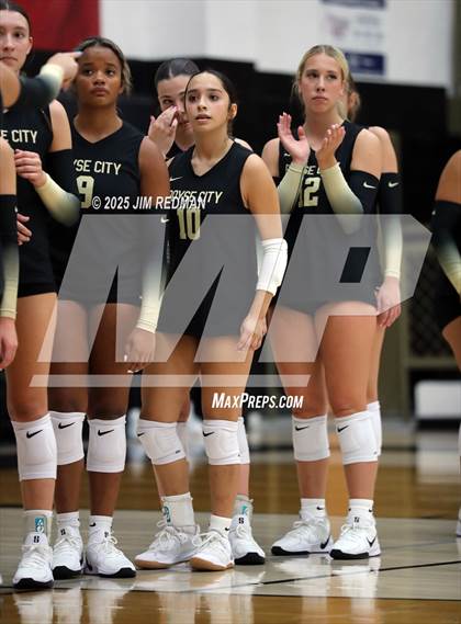 Thumbnail 1 in Lancaster @ Royse City photogallery.